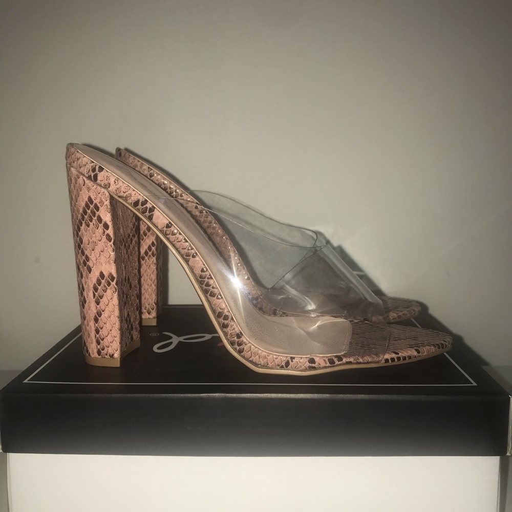 Mule Heels